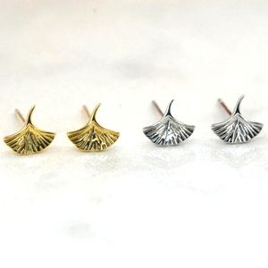 Gingko biloba stud earrings x 2